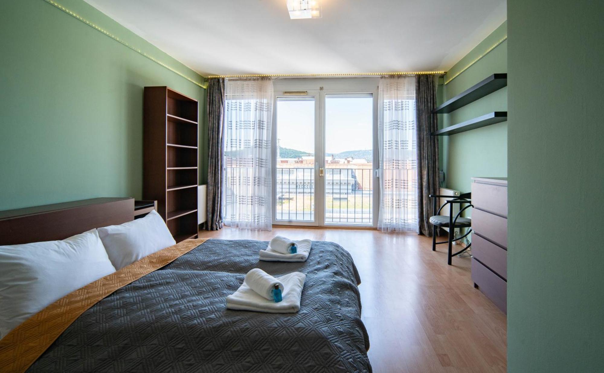 Free Parking- Gellert View Apartment 4Ppl Budapeşte Dış mekan fotoğraf